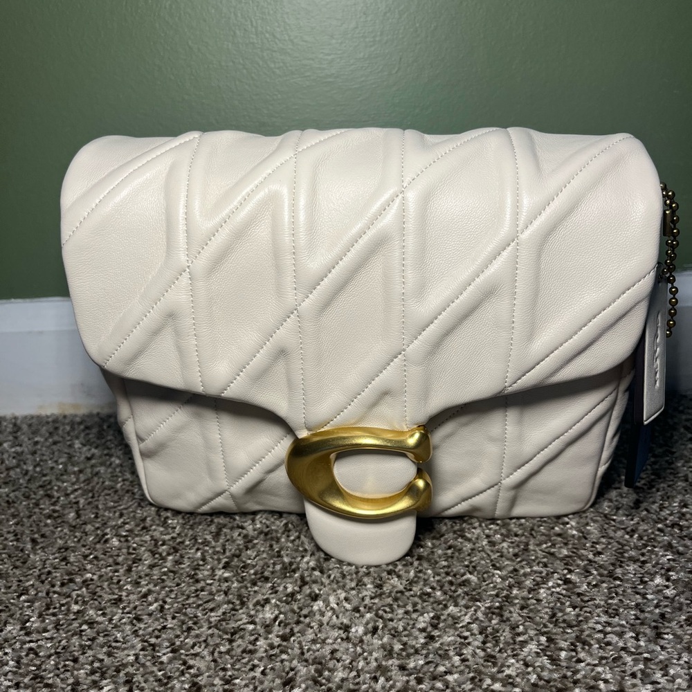 Coach Time Square Tabby 20 in Chalk